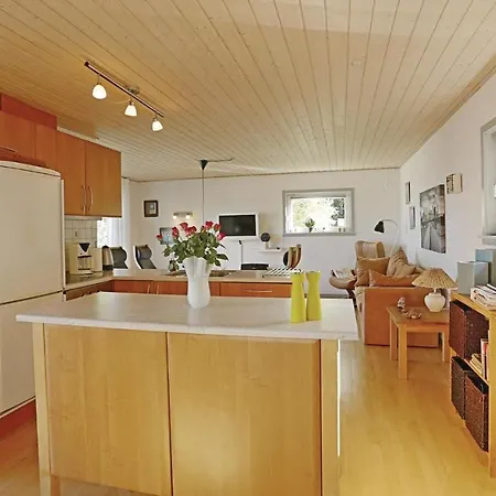 Three-bedroom In * Allinge-Sandvig